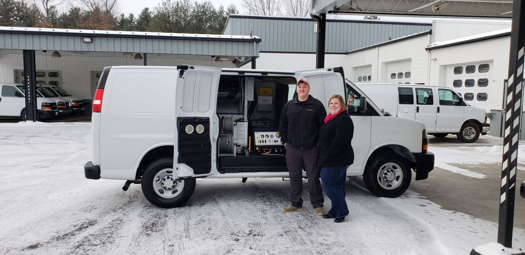 Brian and Jill Kohut  purchase a new Butler System Truckmount and van!