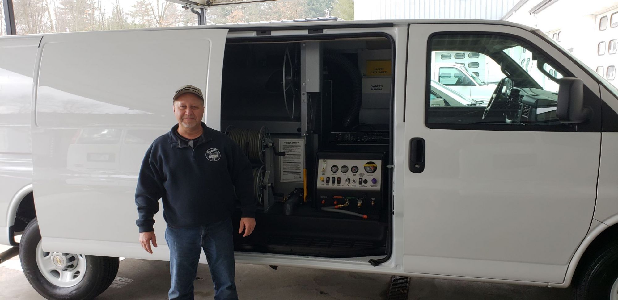 This was his first Butler System purchase, Perry has run several other brand name truckmounts in his business !